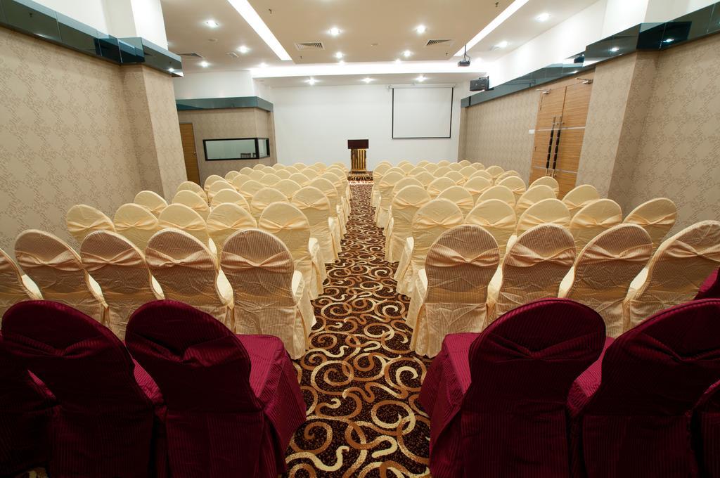 Pariss Hotel Johor Bahru Dış mekan fotoğraf
