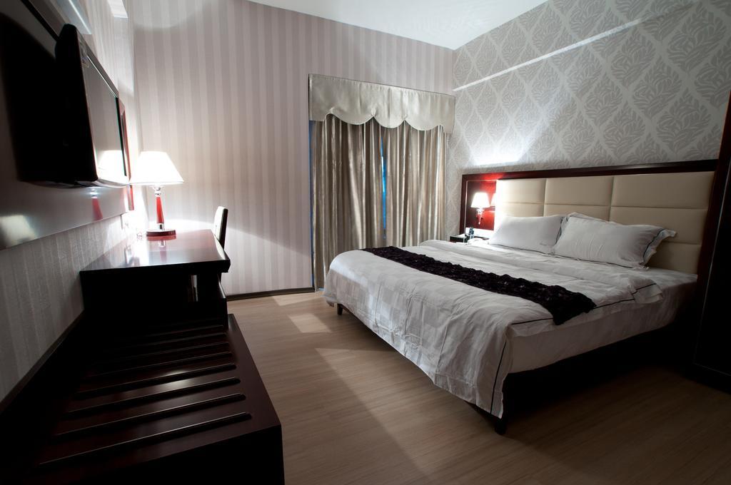 Pariss Hotel Johor Bahru Oda fotoğraf