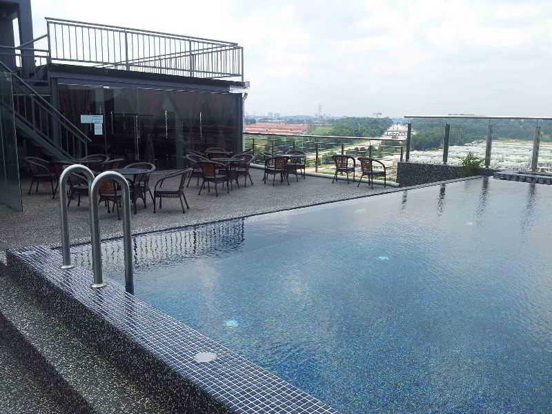 Pariss Hotel Johor Bahru Dış mekan fotoğraf